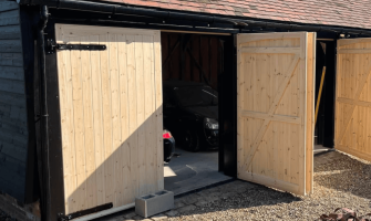 Garage Doors London: Why Choose Us?