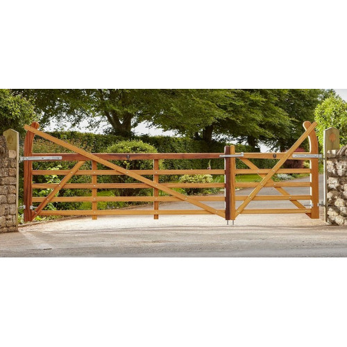 Estate 5 Bar Field Gate