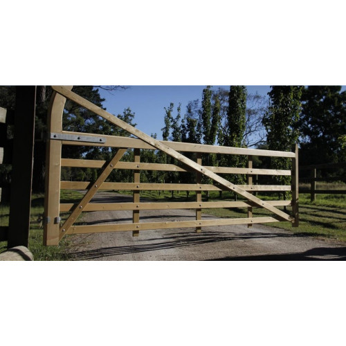Estate 5 Bar Field Gate
