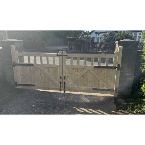 Kent Style Regents Driveway Gates Kent Style Regents Driveway Gates