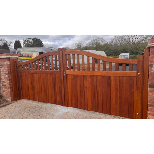 Woodchurch Regents Driveway Gates