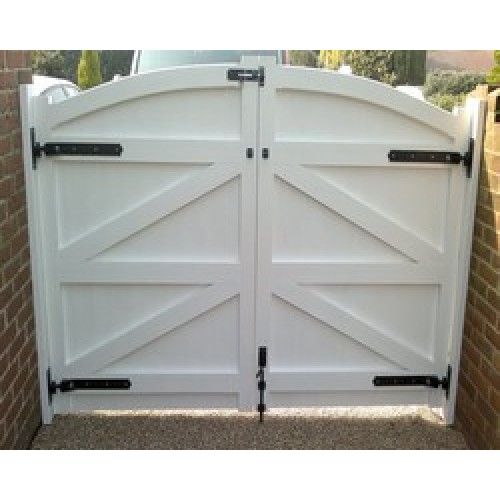 Canterbury Cladded Driveway Gates Canterbury Cladded Driveway Gates