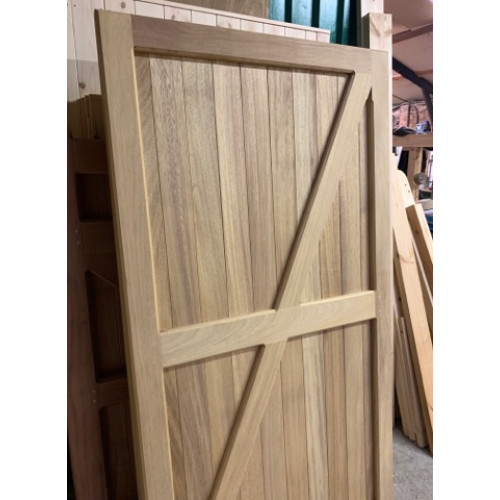 Xtra BESPOKE/CUSTOM (Examples) Xtra BESPOKE/CUSTOM (Examples)