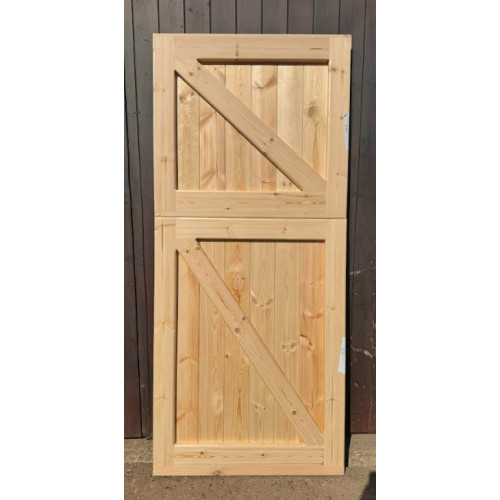 9. Single Garage Barn/Doors